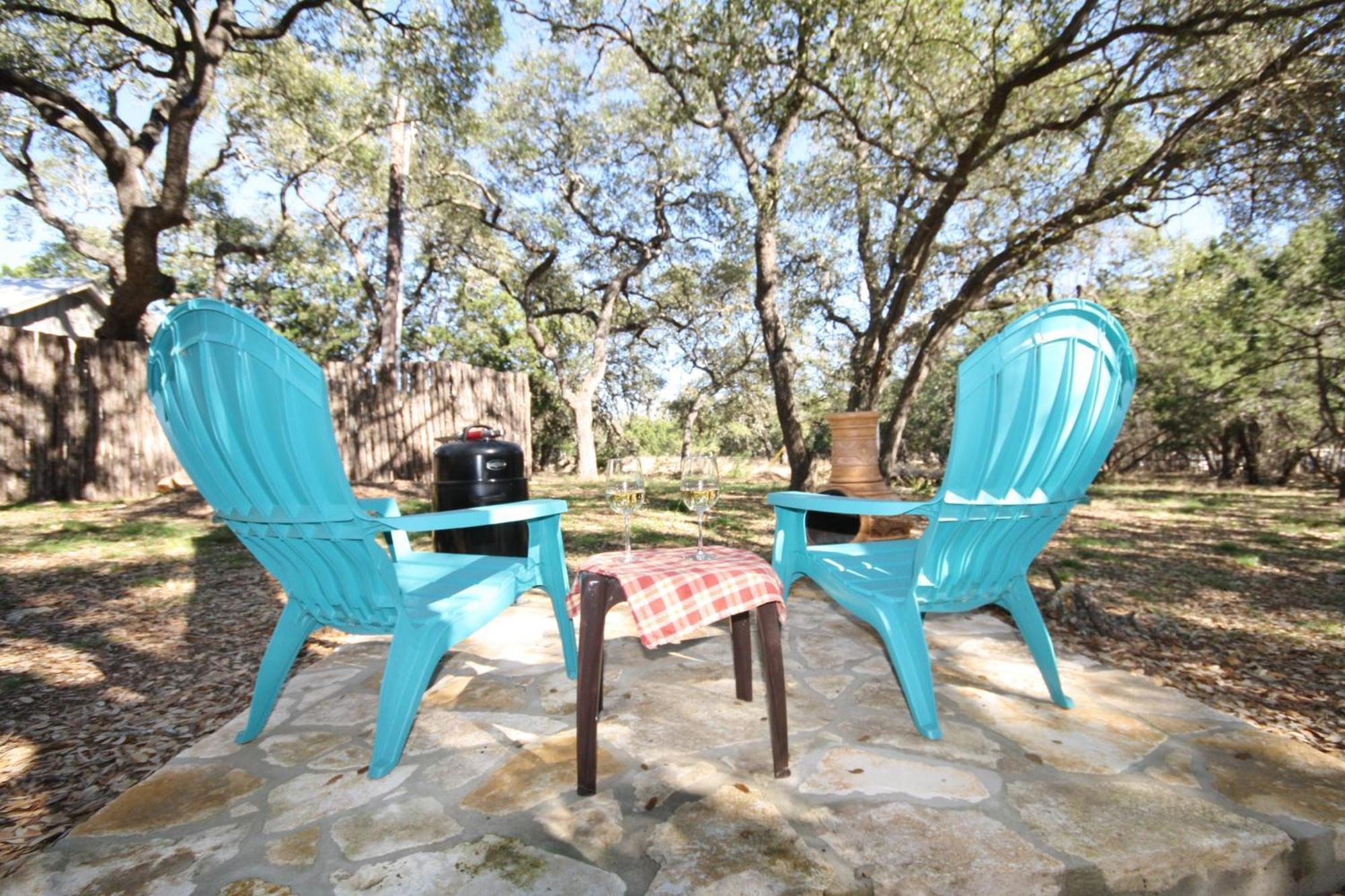 Cabins At Flite Acres - Desert Willow Wimberley Exterior photo